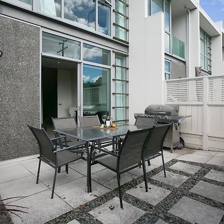 Marinaside Villa - Taupo Holiday Apartment Экстерьер фото