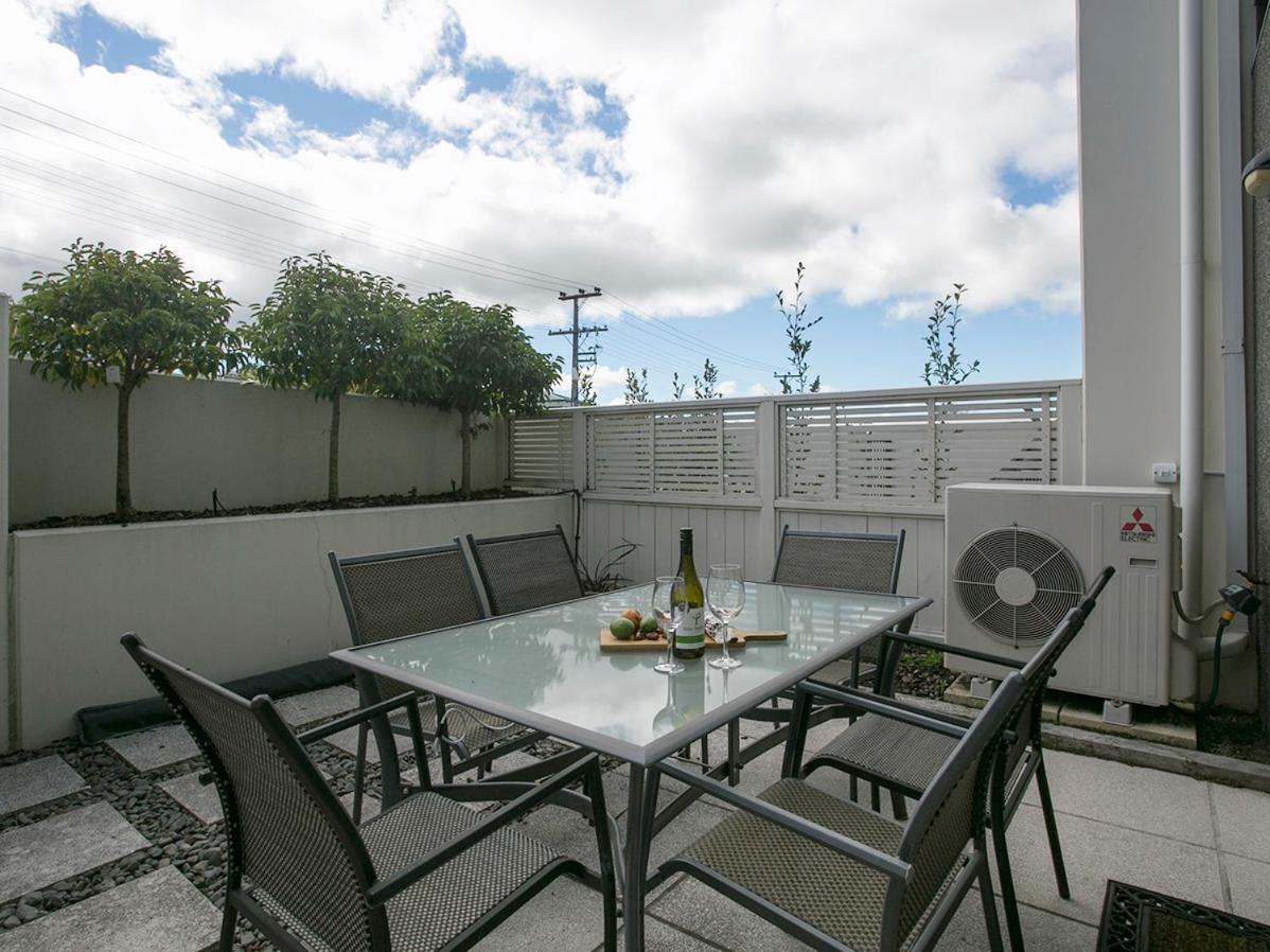 Marinaside Villa - Taupo Holiday Apartment Экстерьер фото