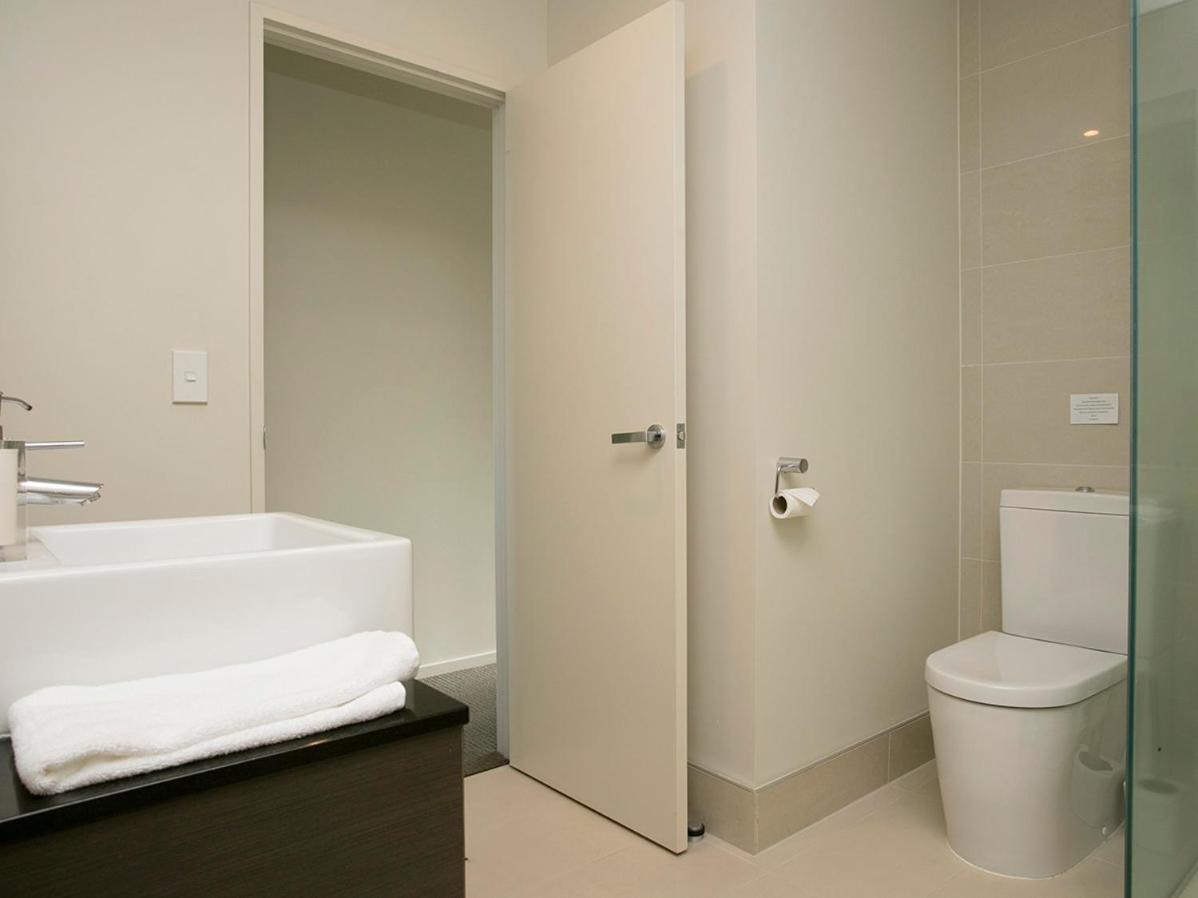 Marinaside Villa - Taupo Holiday Apartment Экстерьер фото